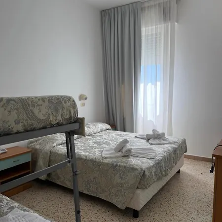 Paola 3* Bellaria-Igea Marina