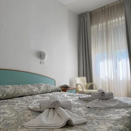 Paola 3* Bellaria-Igea Marina